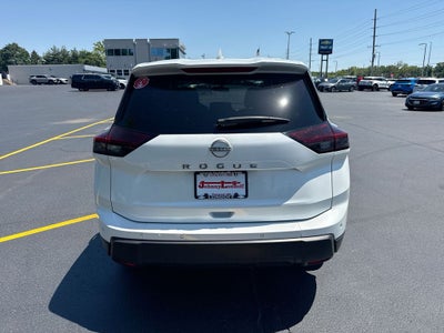2025 Nissan Rogue SV