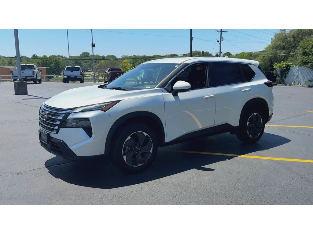 2025 Nissan Rogue SV