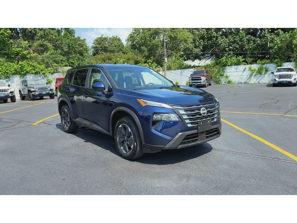 2025 Nissan Rogue SV FWD