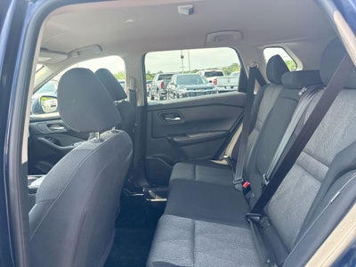 2025 Nissan Rogue SV FWD