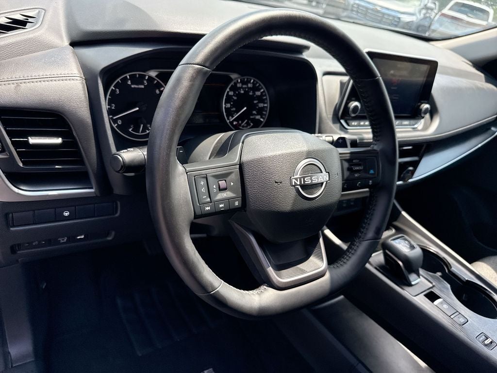 2025 Nissan Rogue SV FWD