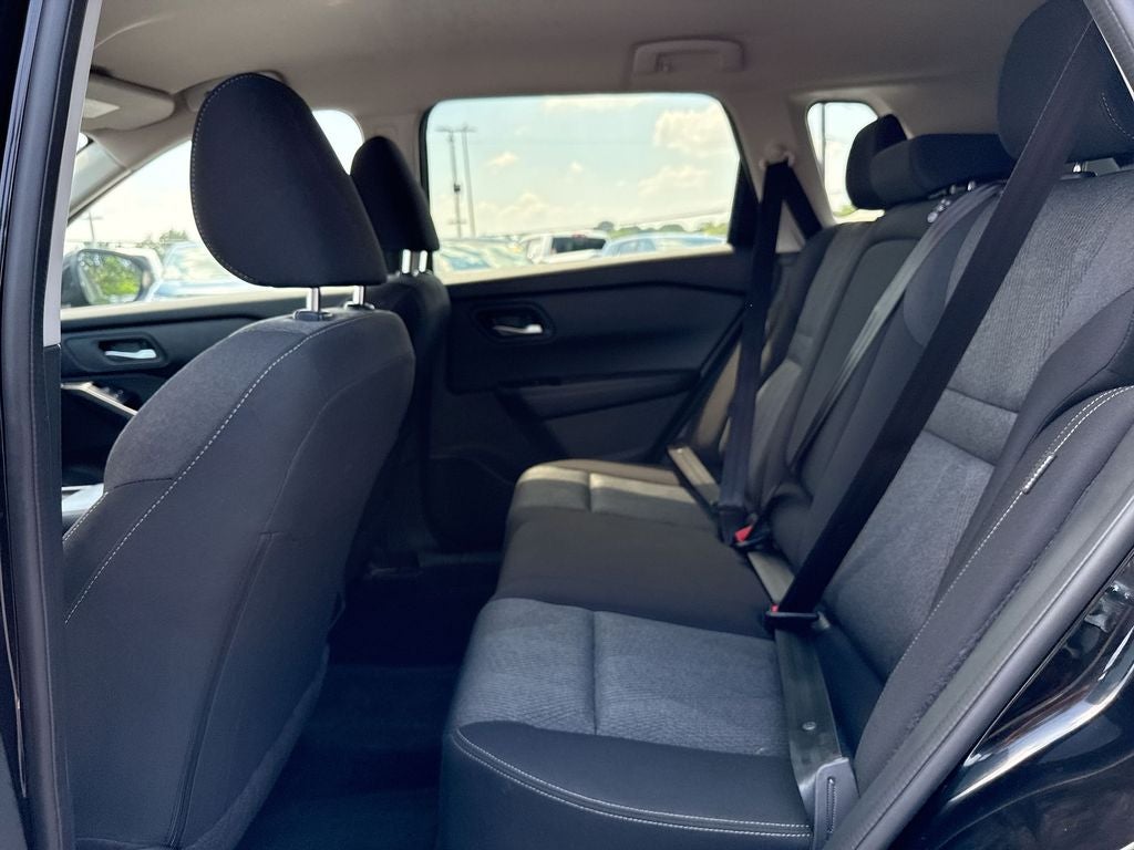 2025 Nissan Rogue SV FWD