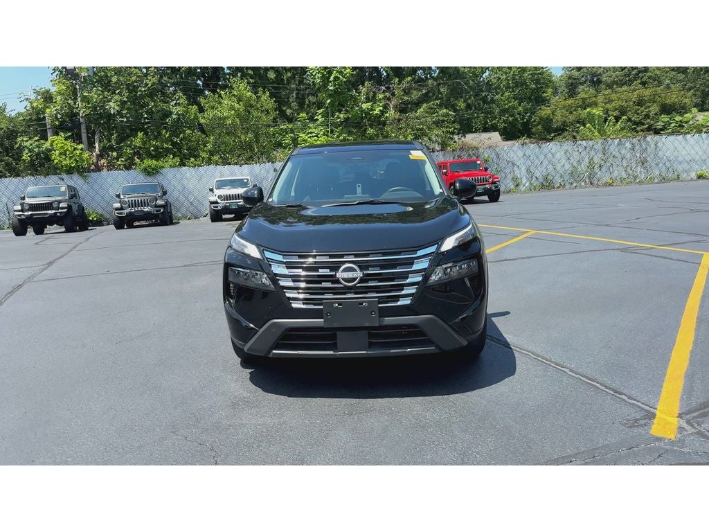 2025 Nissan Rogue SV FWD