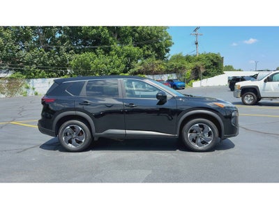 2025 Nissan Rogue SV FWD