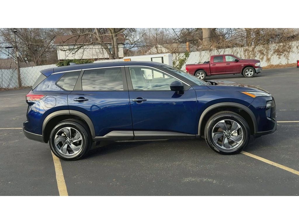 2025 Nissan Rogue SV FWD