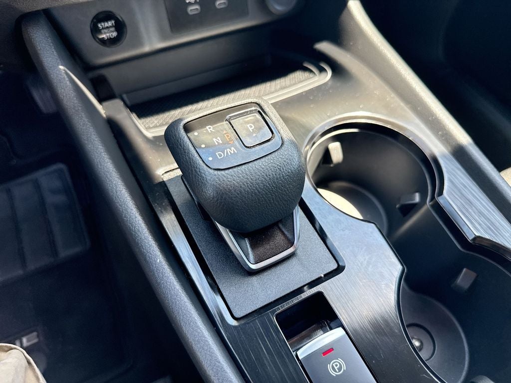 2025 Nissan Rogue SV FWD