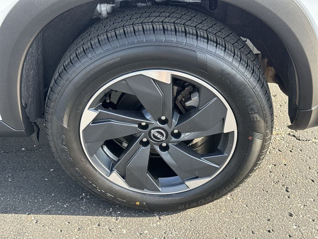 2025 Nissan Rogue SV Intelligent AWD