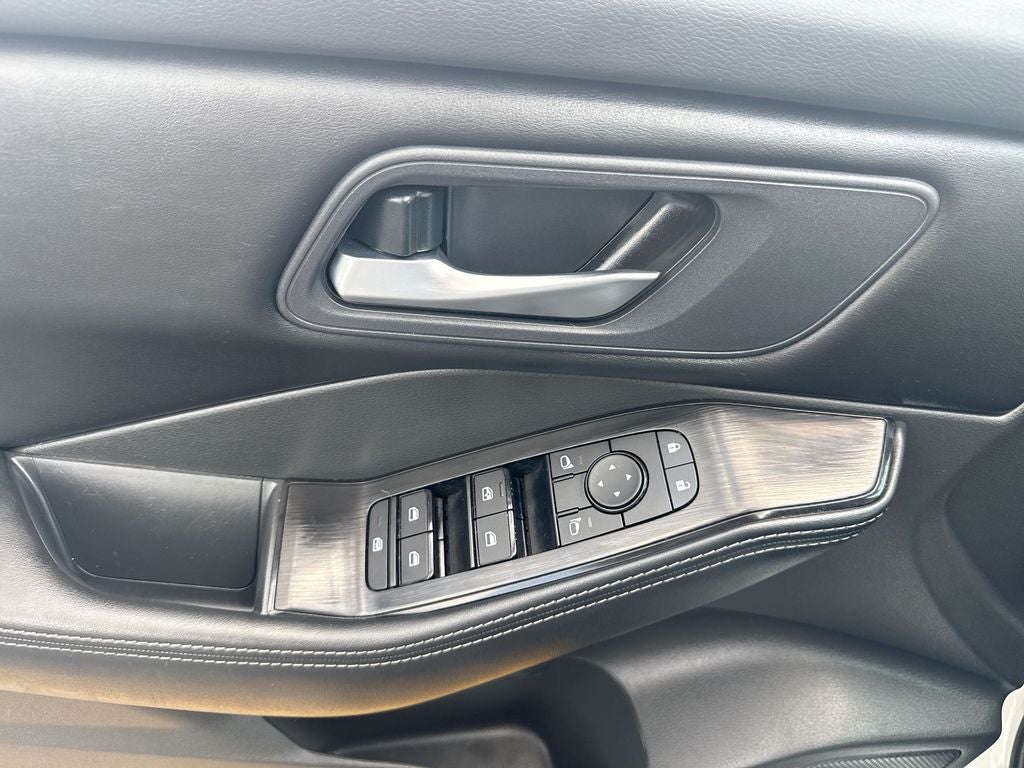 2025 Nissan Rogue SV Intelligent AWD