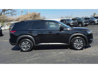 2025 Nissan Pathfinder SV 4WD
