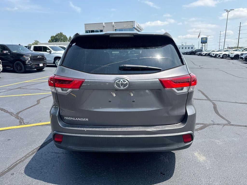 2019 Toyota Highlander LE