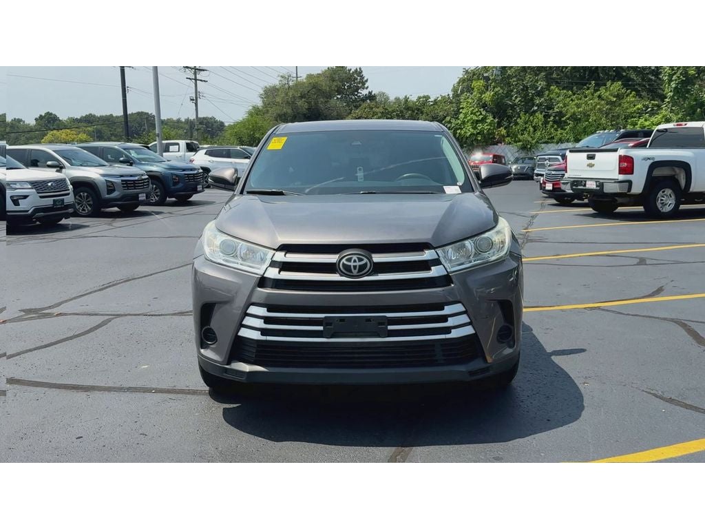 2019 Toyota Highlander LE