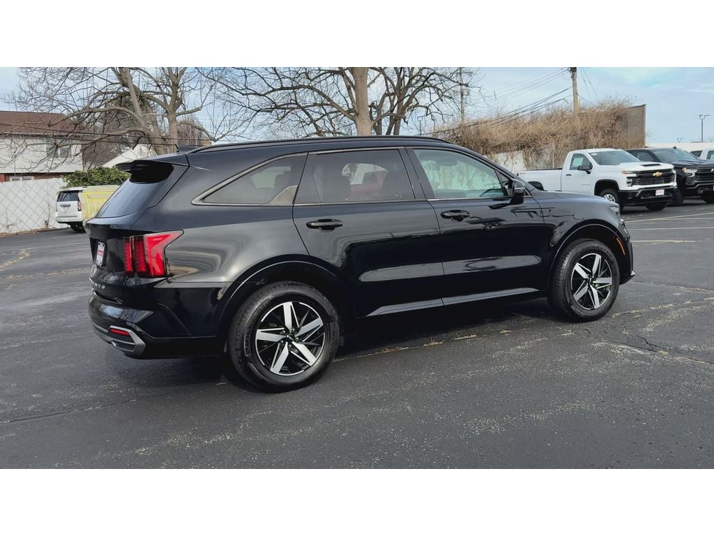 2022 Kia Sorento S