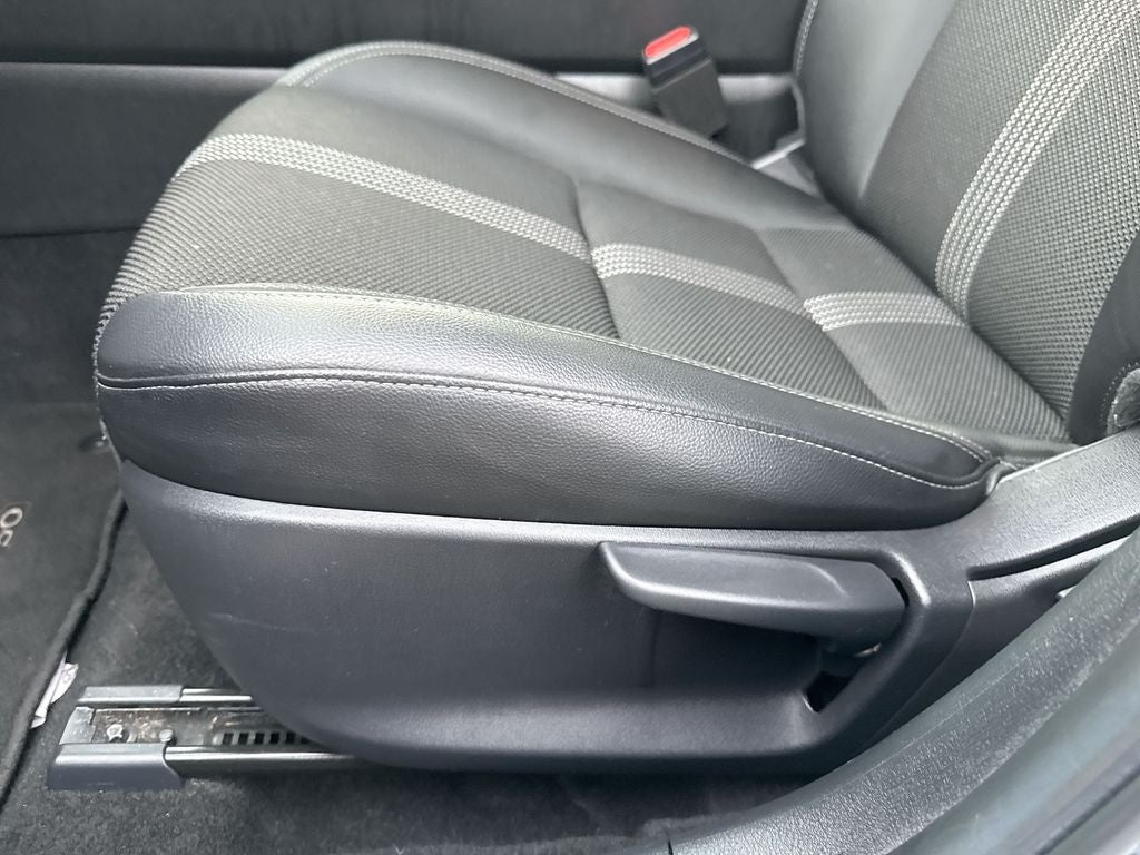 2025 Mazda Mazda CX-50 2.5 S Select Package