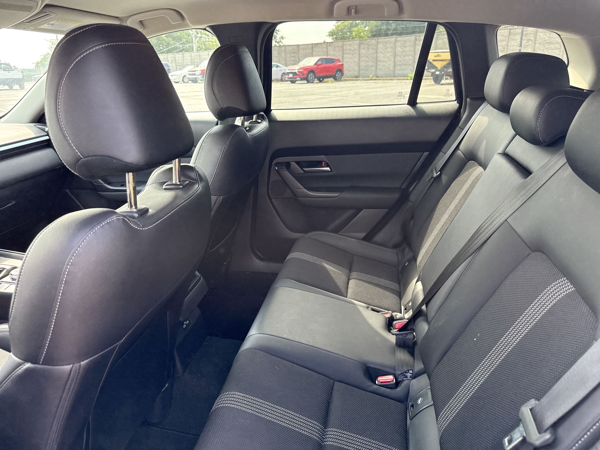 2025 Mazda Mazda CX-50 2.5 S Preferred Package