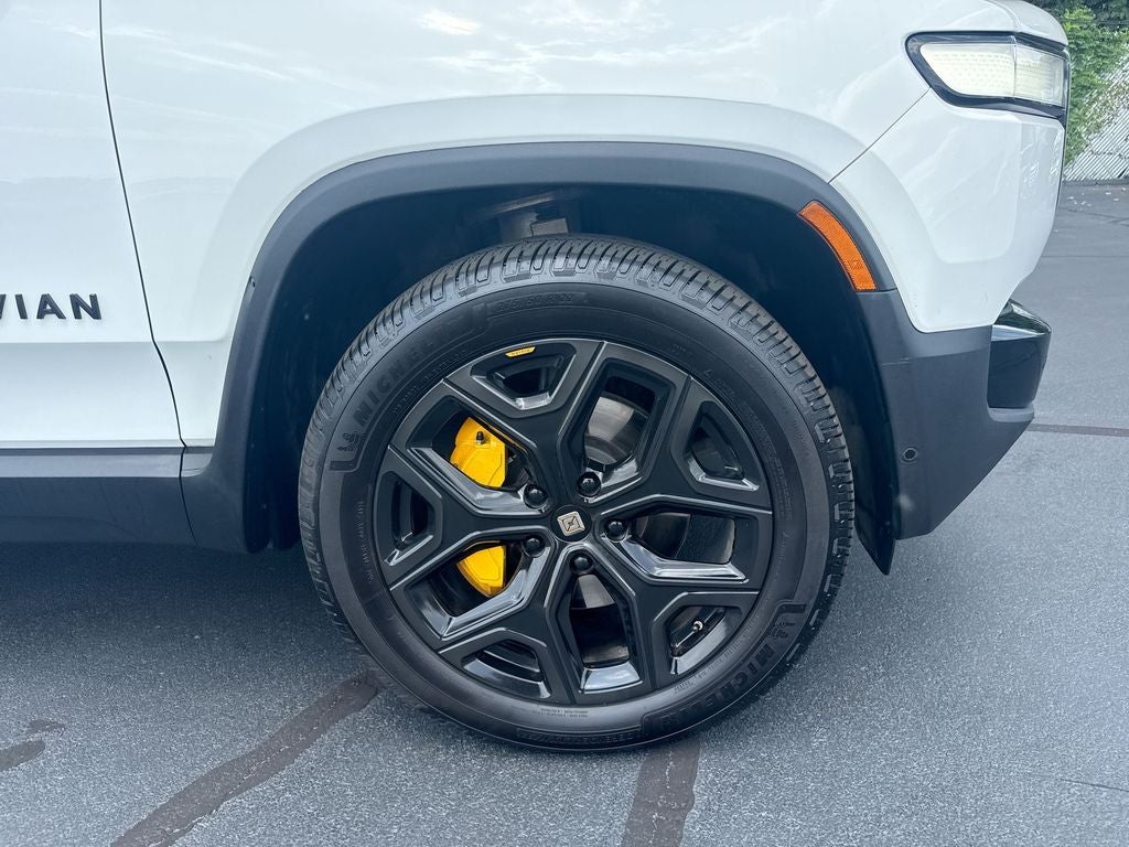 2022 Rivian R1S Adventure
