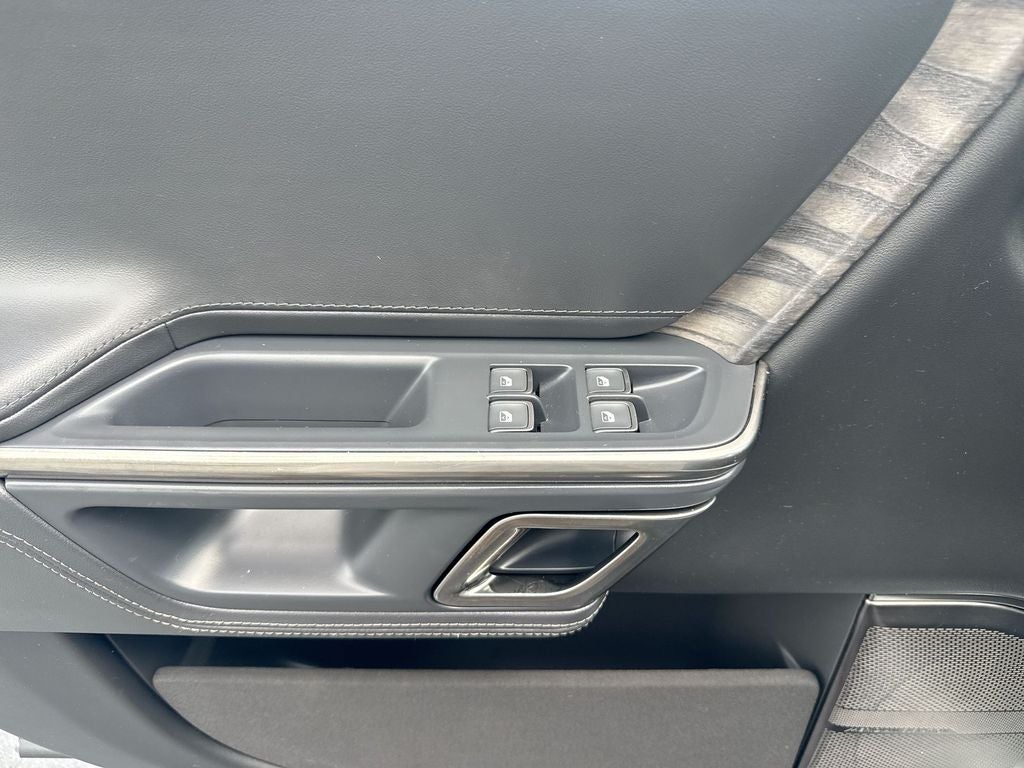 2022 Rivian R1S Adventure