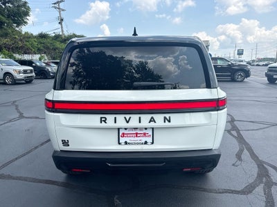 2022 Rivian R1S Adventure