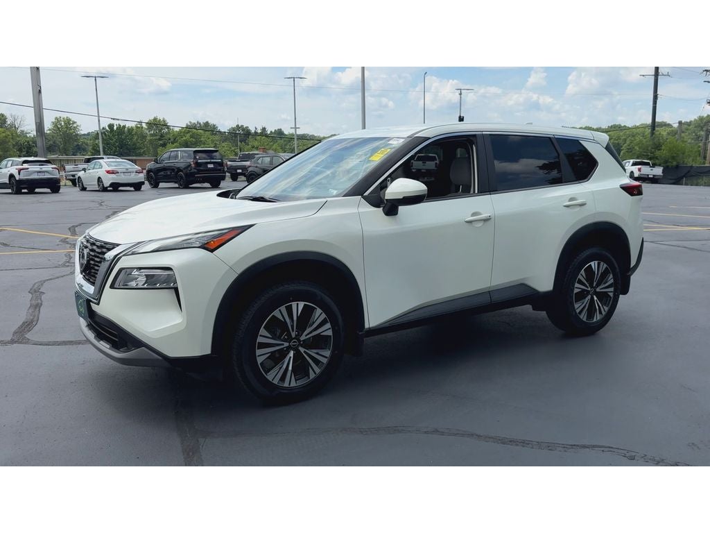 2023 Nissan Rogue SV FWD