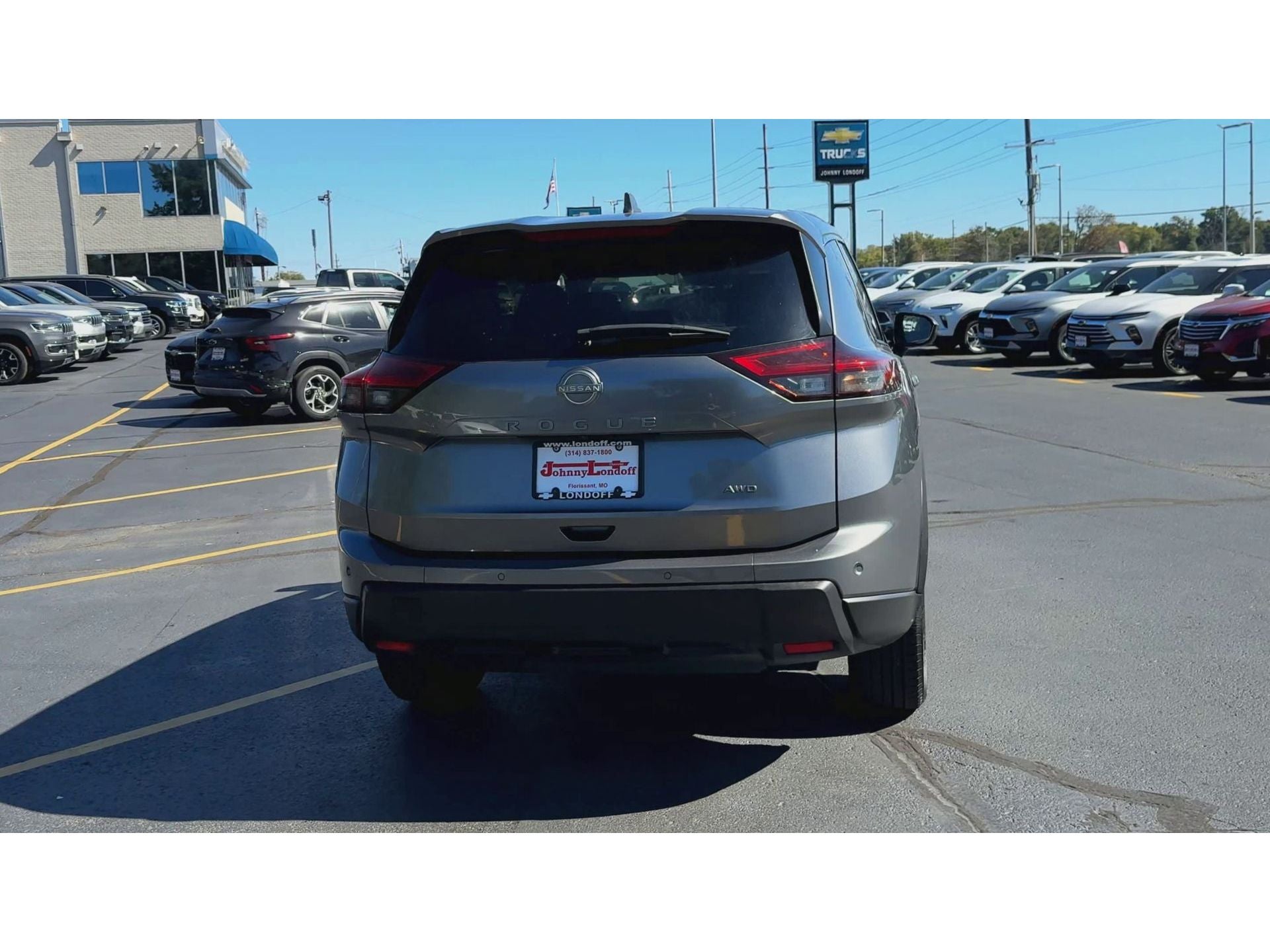 2025 Nissan Rogue SV