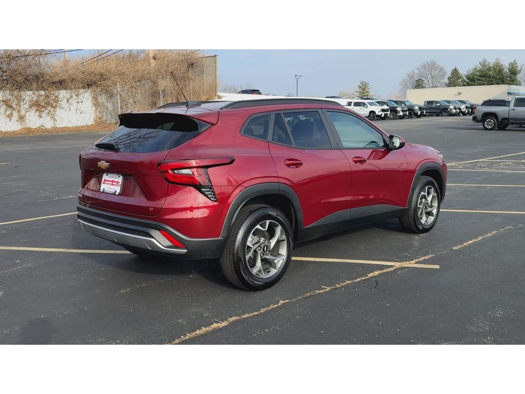 2025 Chevrolet Trax LT