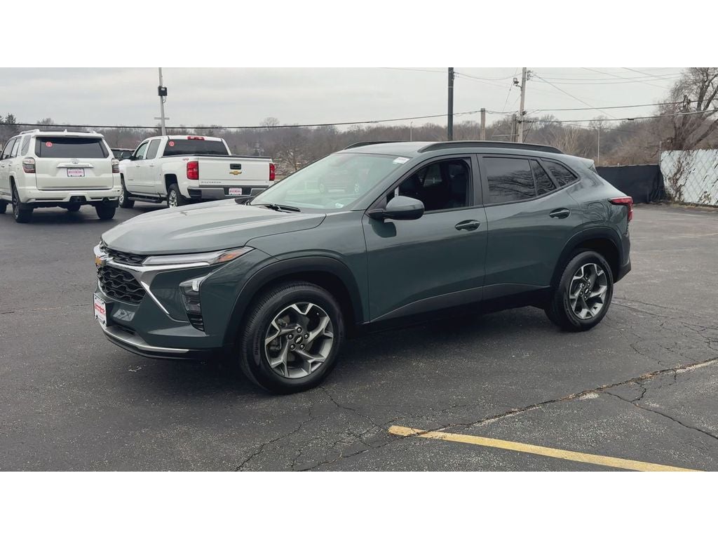 2025 Chevrolet Trax LT