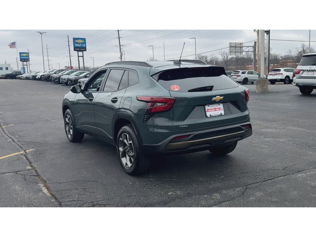 2025 Chevrolet Trax LT