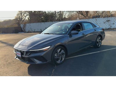 2025 Hyundai Elantra SEL Convenience