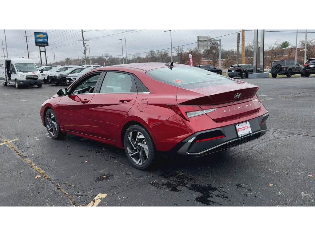 2025 Hyundai Elantra SEL Convenience