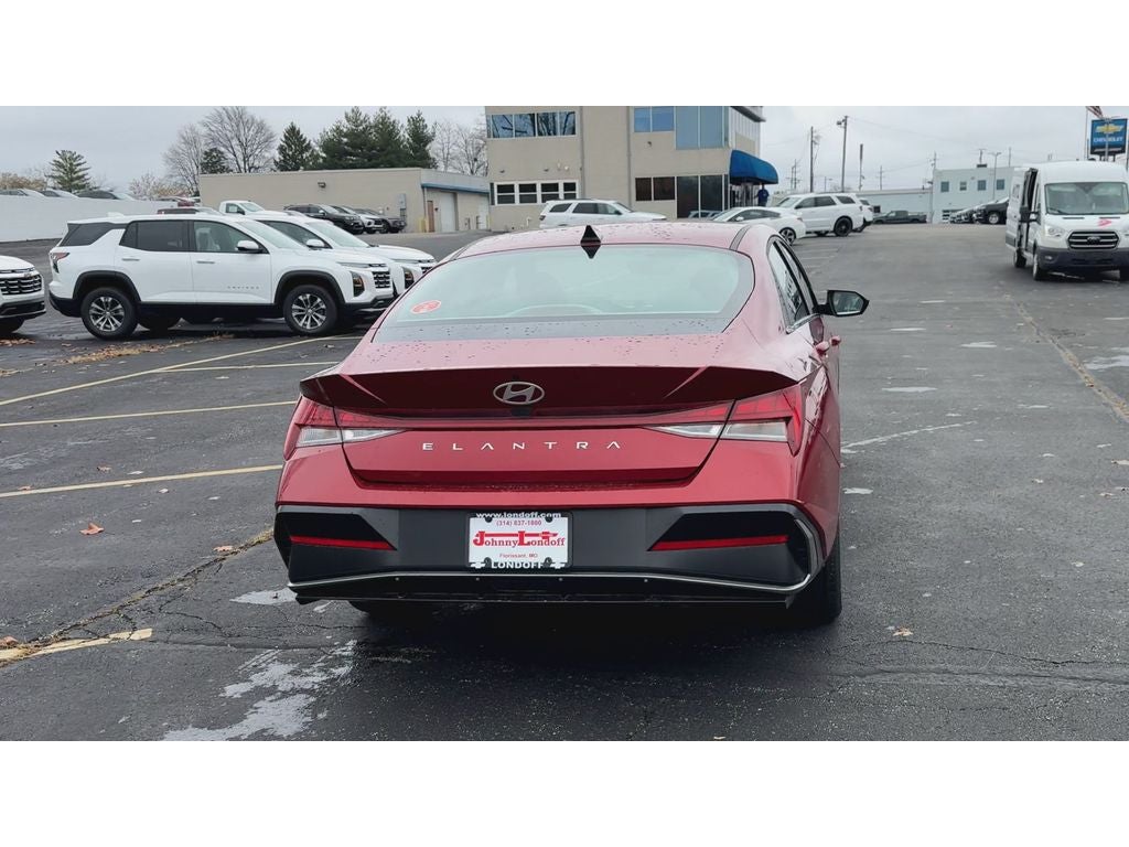 2025 Hyundai Elantra SEL Convenience