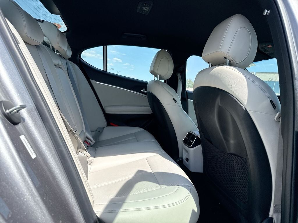 2025 Genesis G70 2.5T AWD