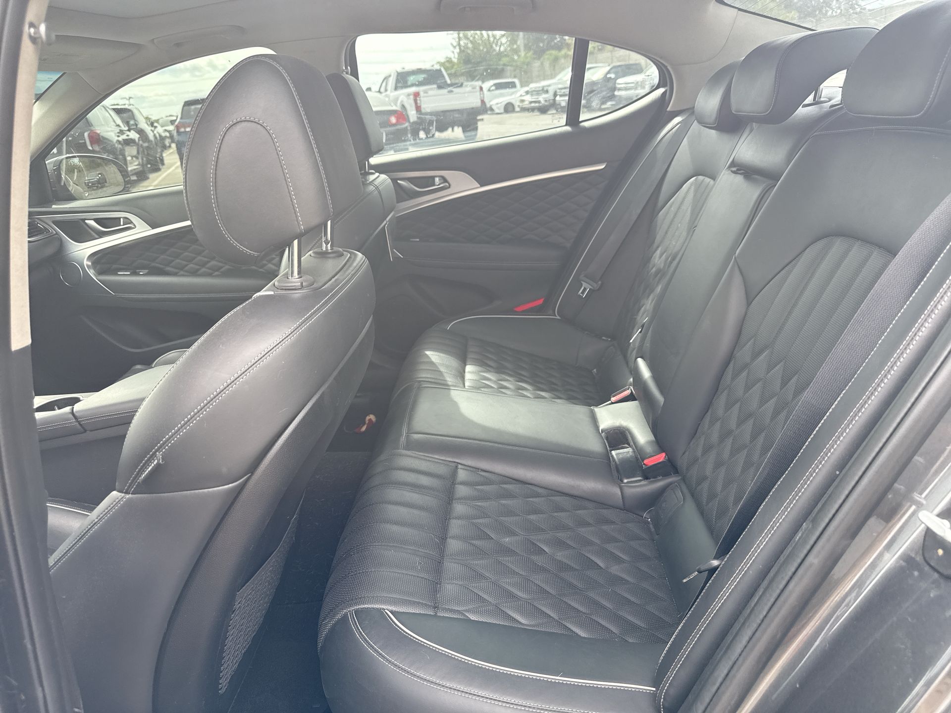 2020 Genesis G70 2.0T AWD