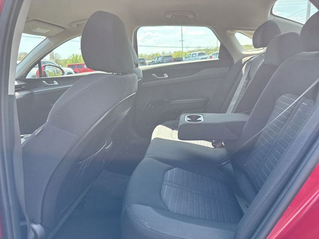 2025 Kia K5 LXS