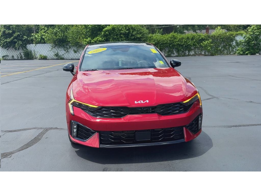 2025 Kia K5 GT