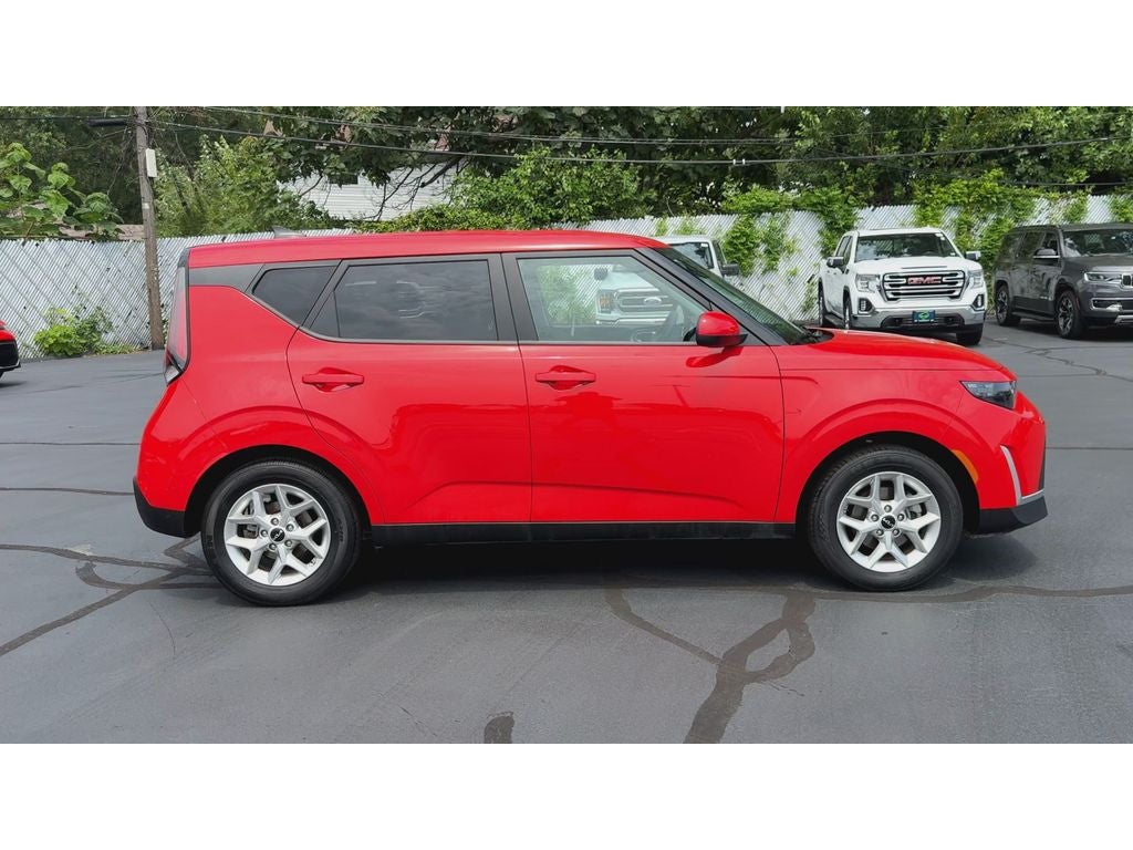 2025 Kia Soul LX