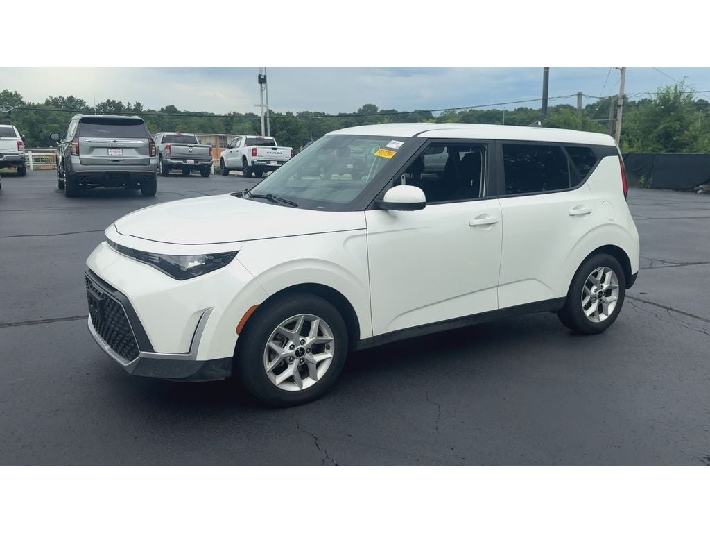 2025 Kia Soul LX