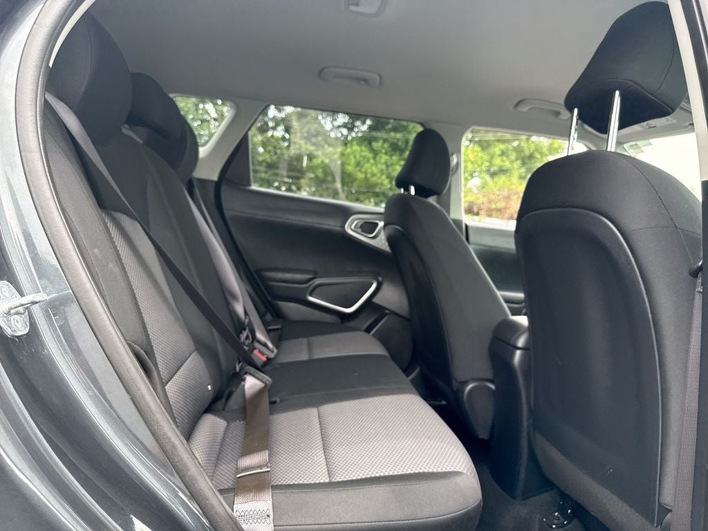 2025 Kia Soul LX - Photo 22