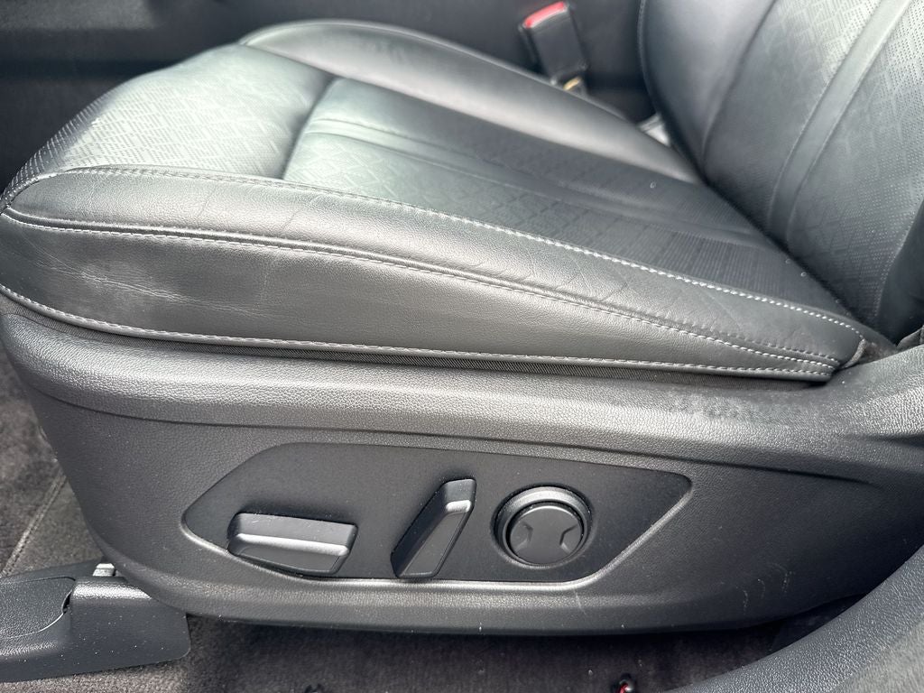 2022 Kia Sorento Hybrid S