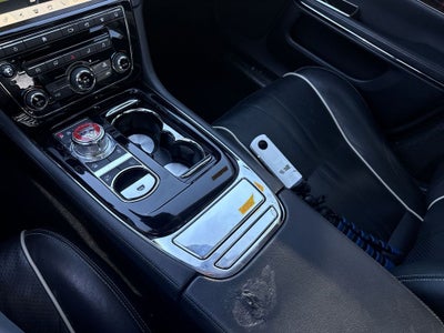 2018 Jaguar XJ R-Sport