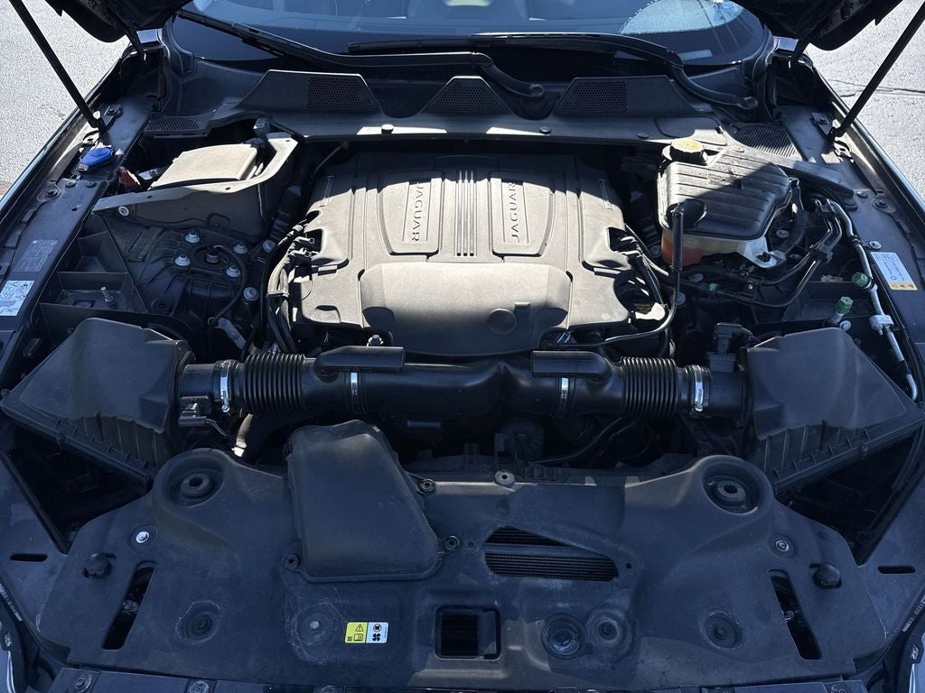 2018 Jaguar XJ R-Sport