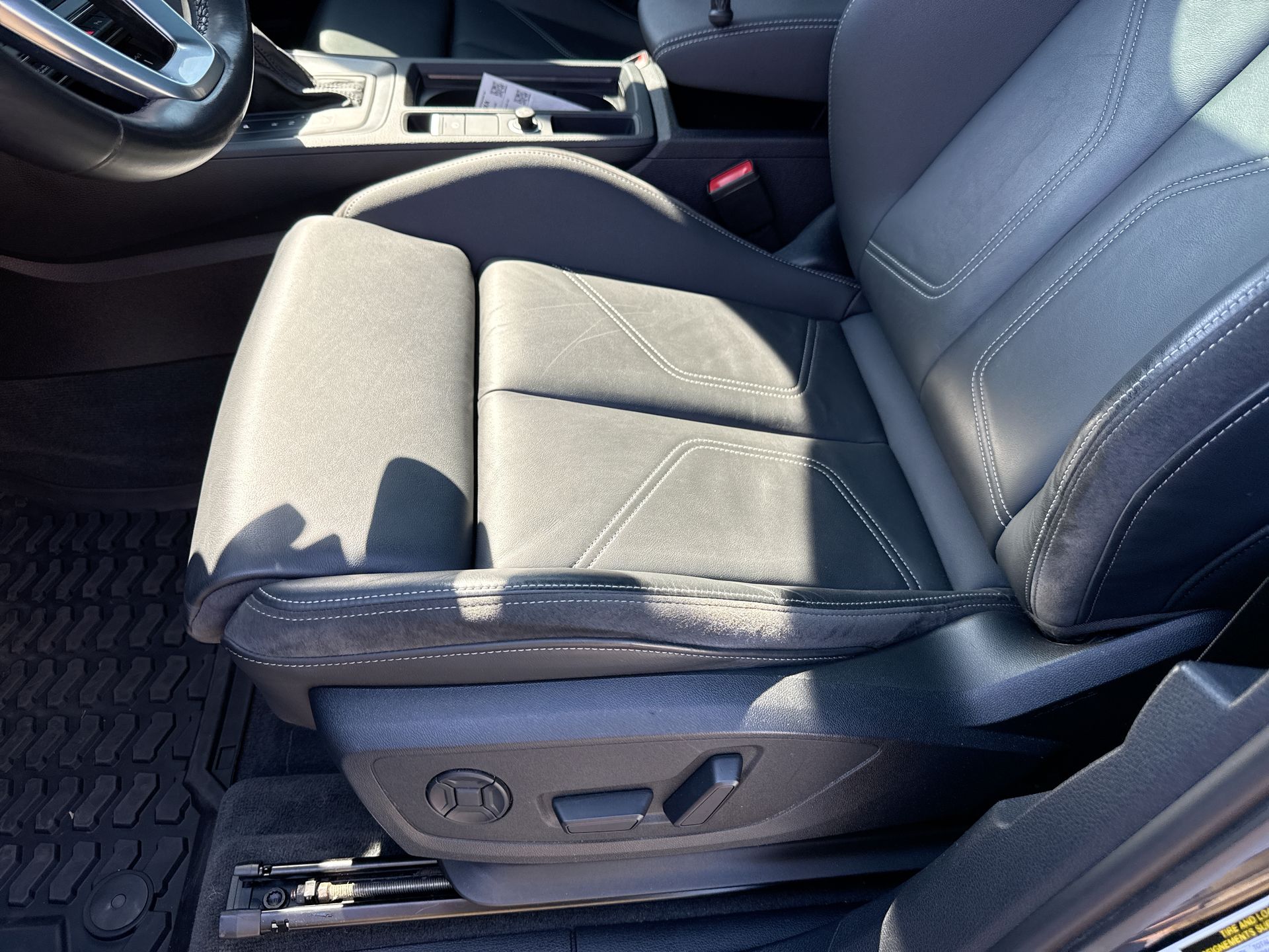 2022 Audi Q3 Premium Plus 45 TFSI S line quattro Tiptronic