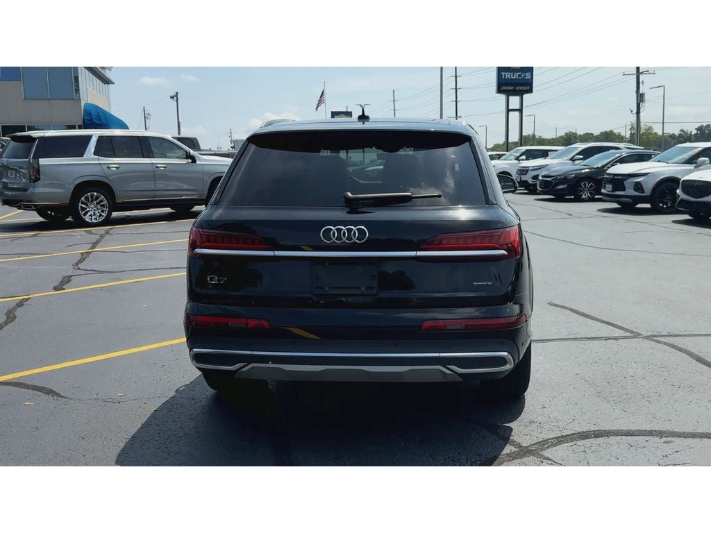 2024 Audi Q7 Premium Plus