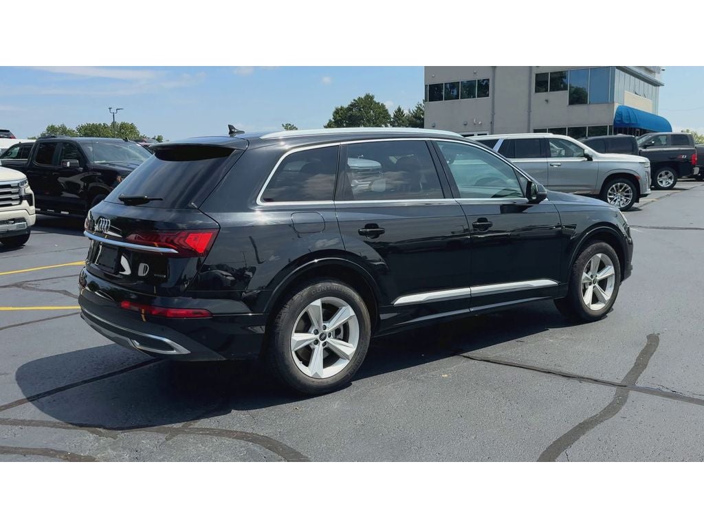 2024 Audi Q7 Premium Plus