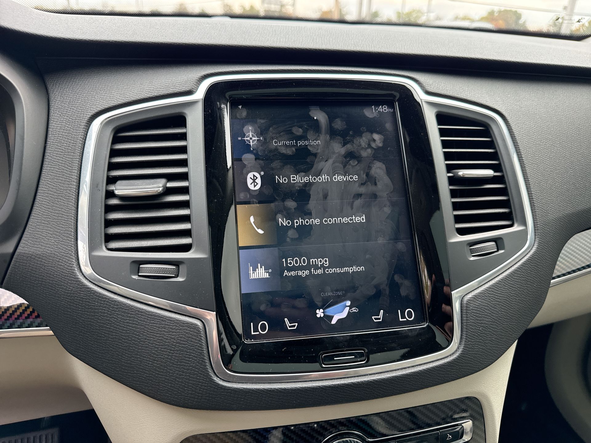 2019 Volvo XC90 Momentum