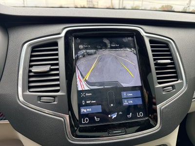 2019 Volvo XC90 Momentum