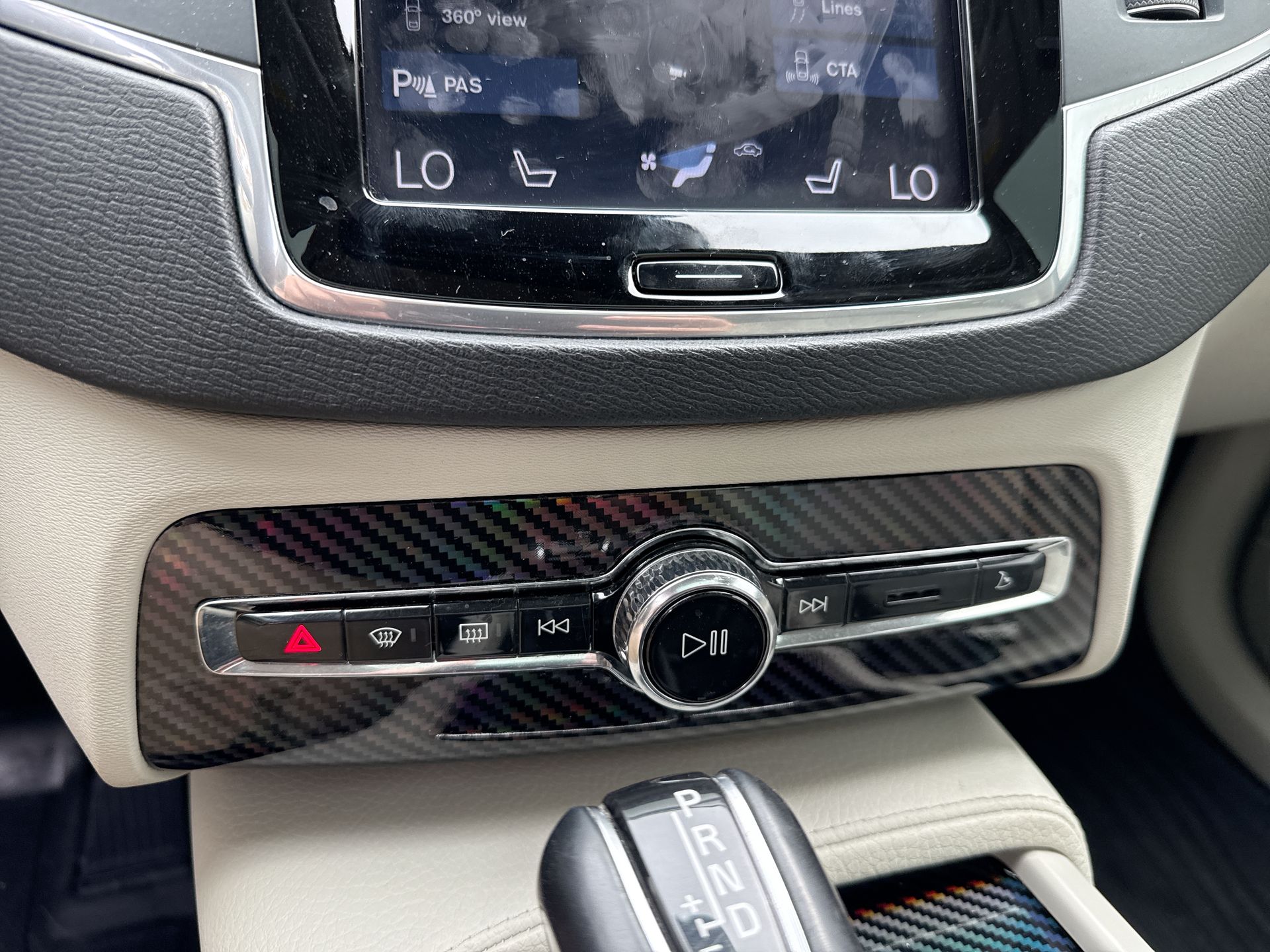 2019 Volvo XC90 Momentum