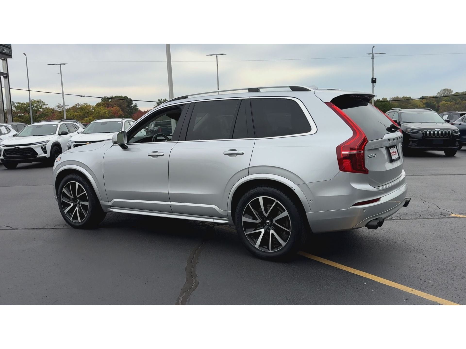 2019 Volvo XC90 Momentum