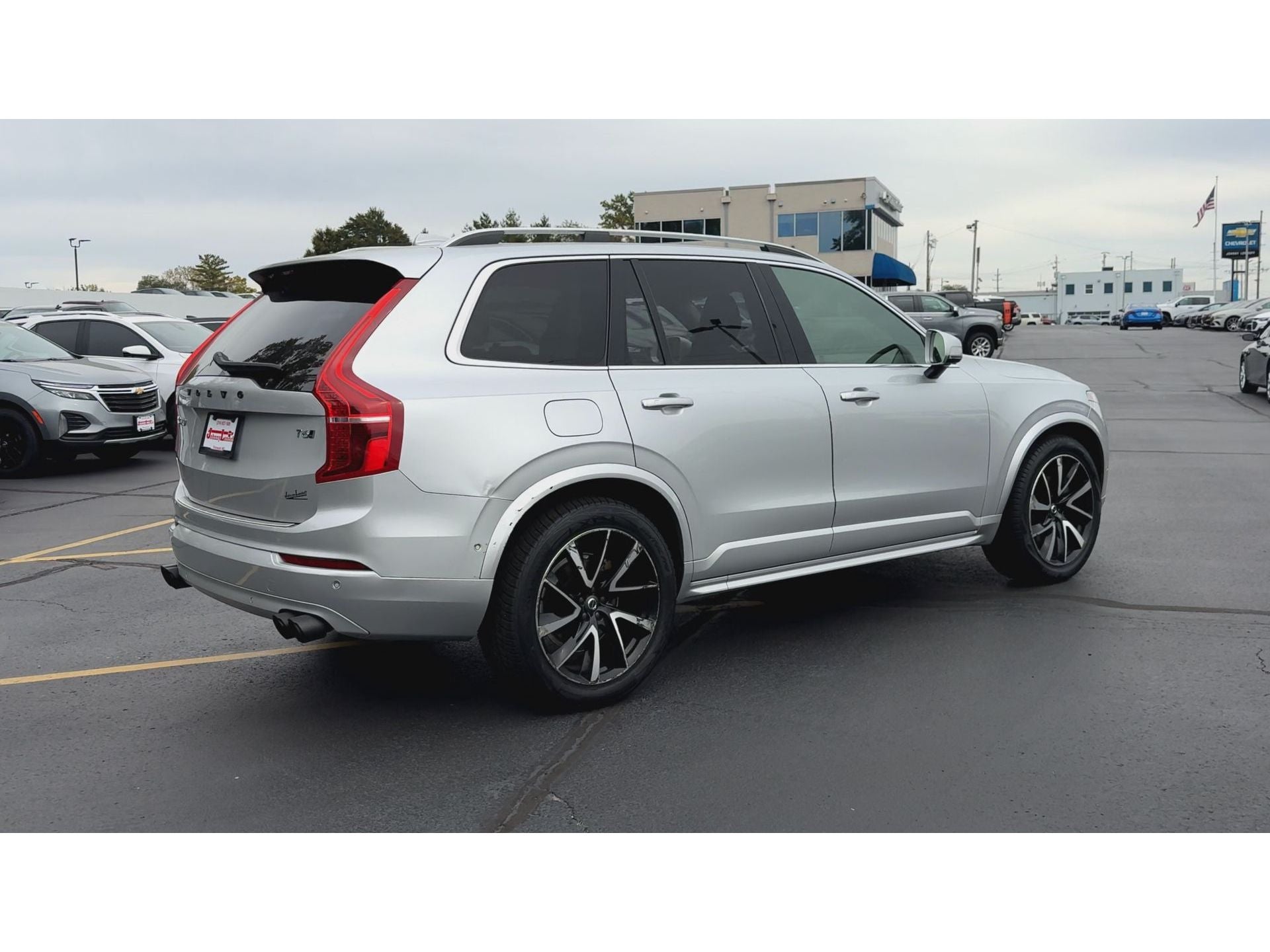 2019 Volvo XC90 Momentum