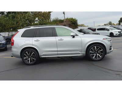 2019 Volvo XC90 Momentum